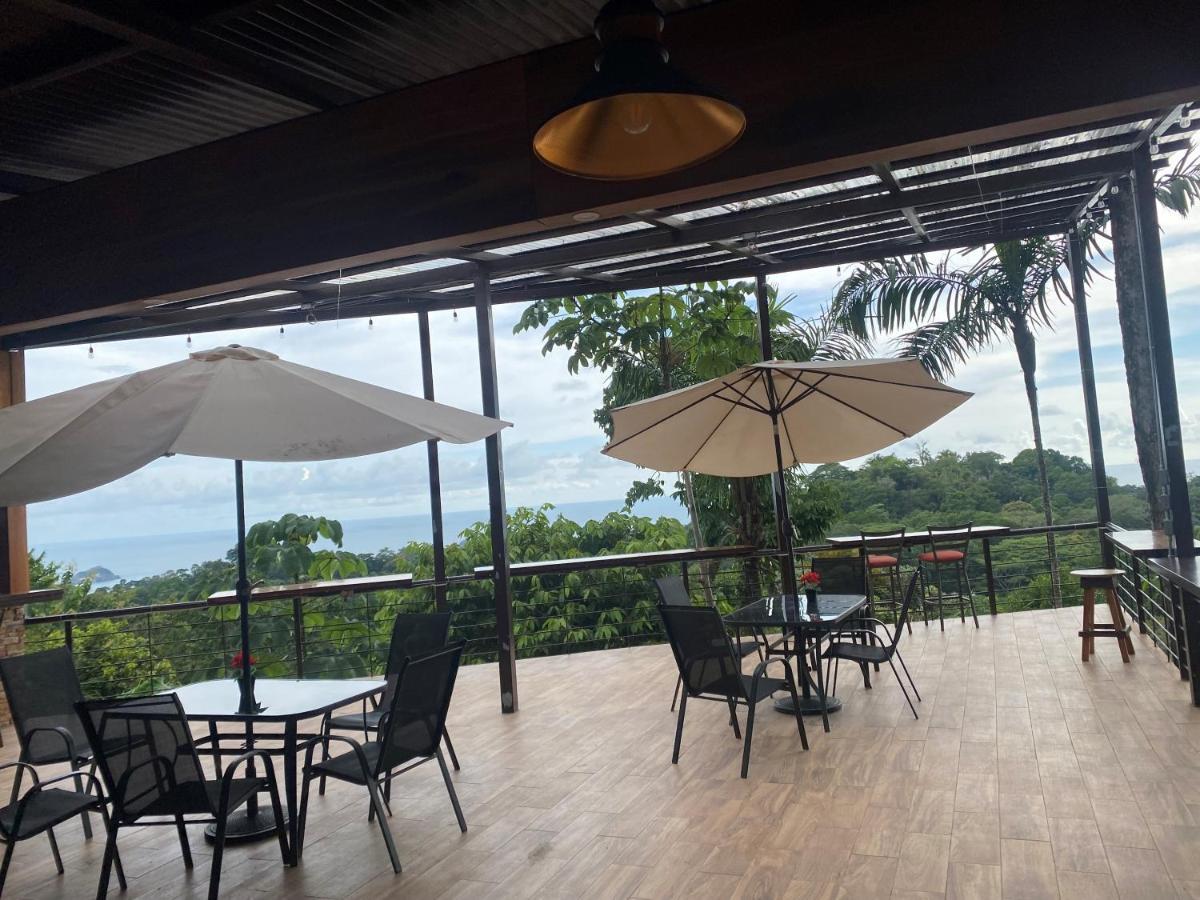 Mountain Top Park Hotel Quepos Extérieur photo