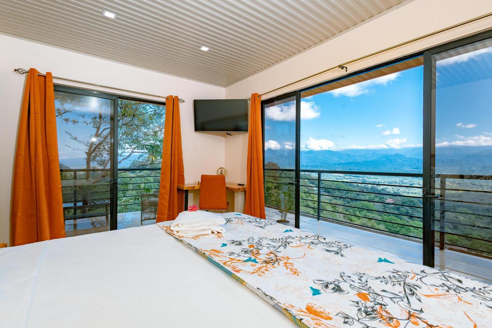 Mountain Top Park Hotel Quepos Extérieur photo