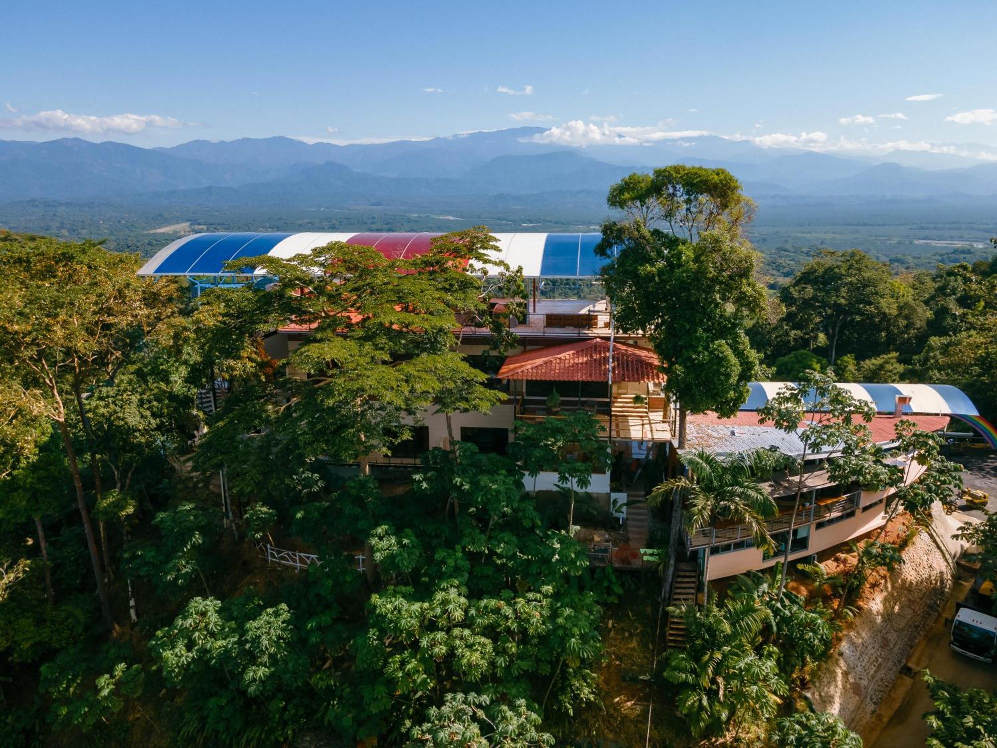 Mountain Top Park Hotel Quepos Extérieur photo